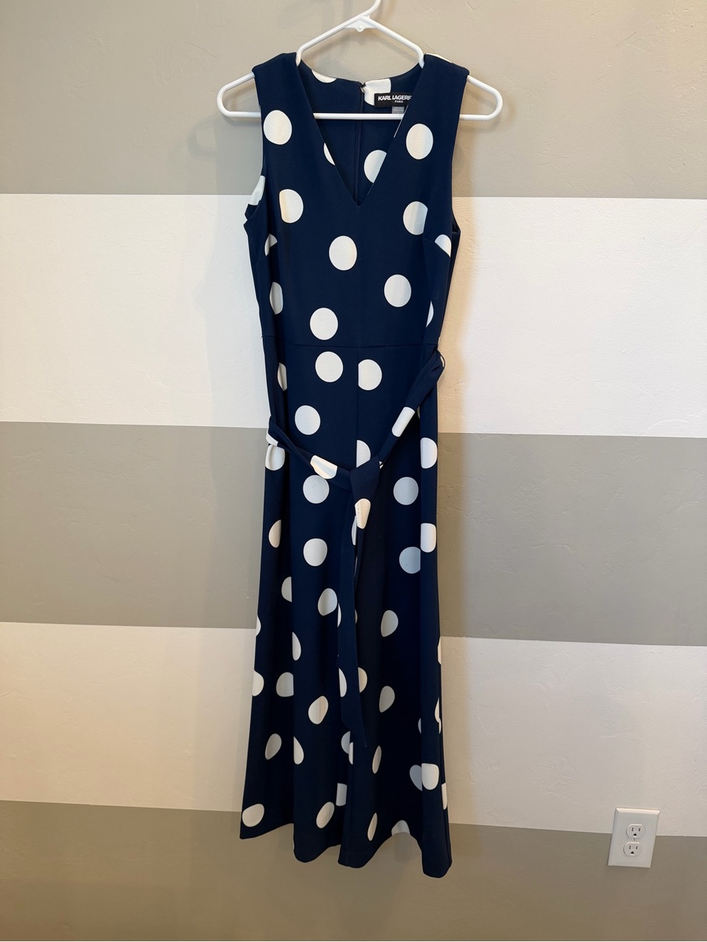 Karl Lagerfeld Navy Polka Dot V-Neck  belted jumpsuit size 2
